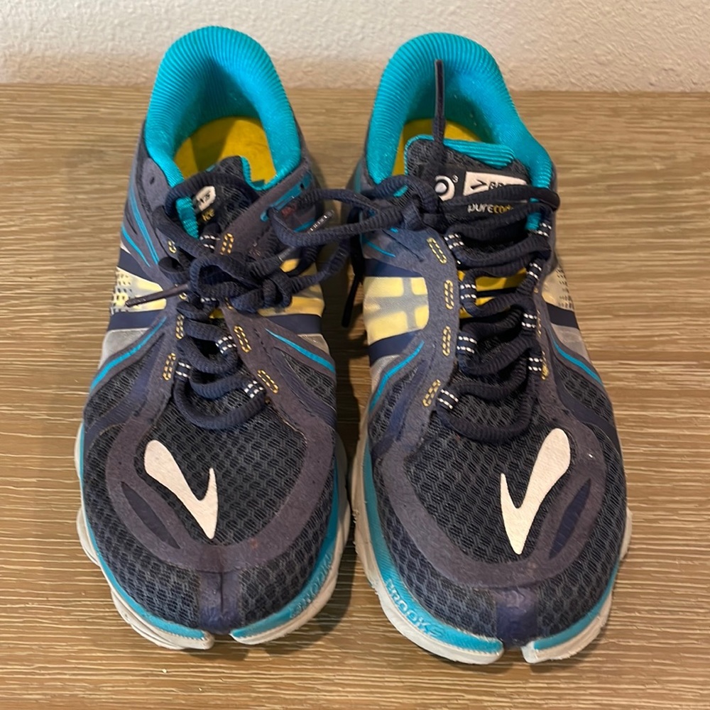 Brooks Pure Cadence 3 Running Shoes Size 9